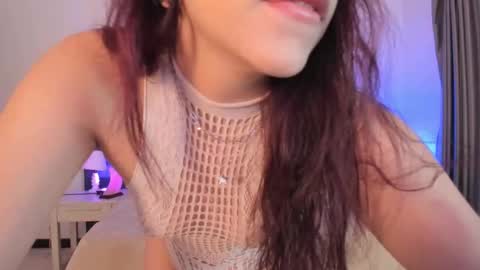 Snapshot of regina_blum chatting on 10/20/25, 12:27 Regina online show from 10/20/25, 12:27