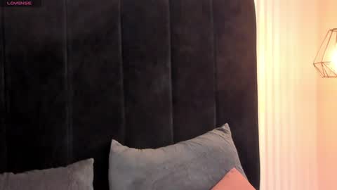 Regina  online show from 07/20/26, 07:44