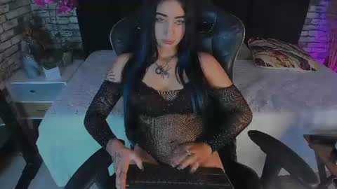   online show from 06/26/26, 03:00