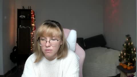 Regina online show from 01/03/25, 01:47
