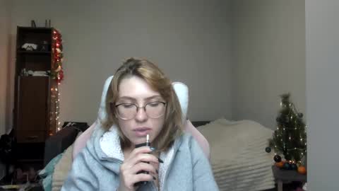 Regina online show from 01/10/25, 03:16