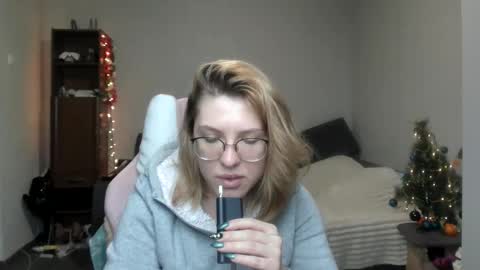 Regina online show from 01/11/25, 02:52