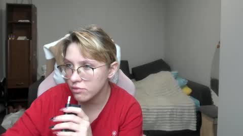 Regina online show from 01/15/25, 04:21