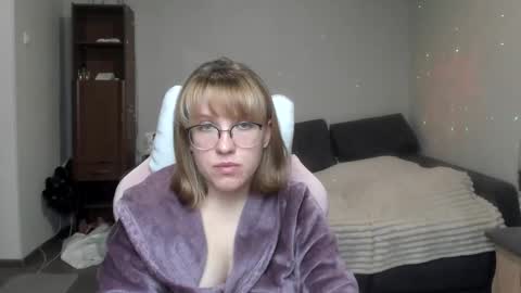 Regina online show from 01/16/25, 04:39