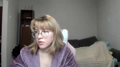 Regina online show from 01/17/25, 02:39