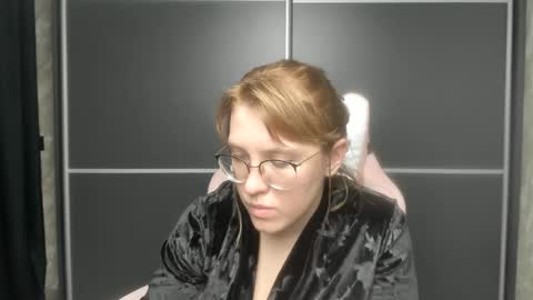 Regina online show from 02/04/25, 05:12