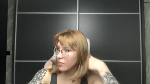 Regina online show from 02/07/25, 04:03