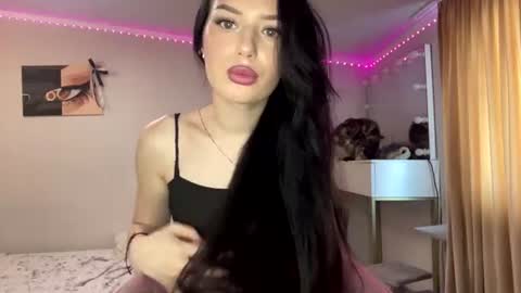 Amelia online show from 07/08/26, 08:30