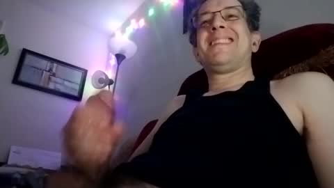 Snapshot of regularguy20 chatting on 12/21/24, 10:50 regularguy20 online show from 12/21/24, 10:50