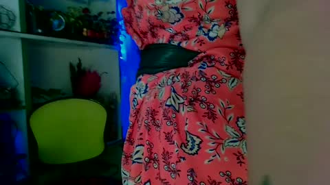 Karina online show from 01/17/25, 02:39