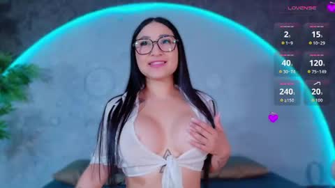 reiinachloe online show from 07/24/26, 04:27