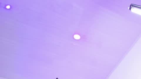 Reika  online show from 09/18/25, 01:24