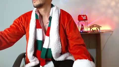   REIKO  online show from 12/04/25, 05:10