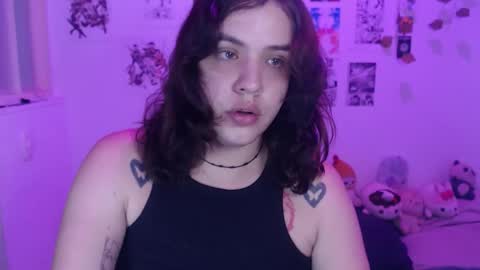 Snapshot of reiko_doll chatting on 11/12/25, 10:09 REIKO online show from 11/12/25, 10:09