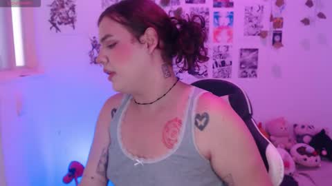 Snapshot of reiko_doll chatting on 11/20/25, 07:02 REIKO online show from 11/20/25, 07:02