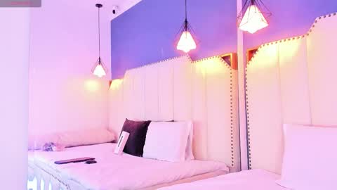 Miah online show from 11/16/25, 04:18