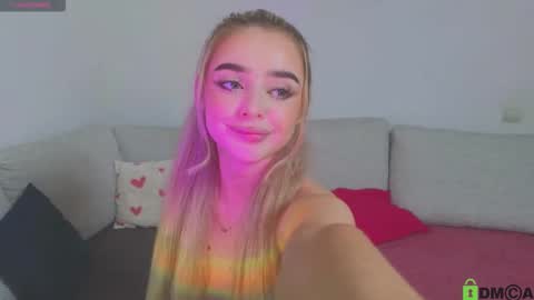 Snapshot of relax_time_ chatting on 09/10/25, 03:23 Anna online show from 09/10/25, 03:23