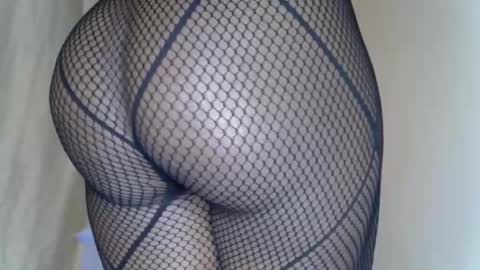 Snapshot of rem010a chatting on 10/14/25, 07:42 rem010a online show from 10/14/25, 07:42