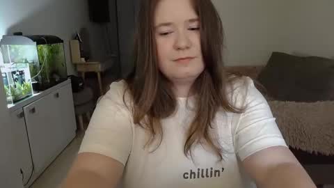 Snapshot of remirann_ chatting on 02/15/25, 10:33 Ann OF - remirann21 online show from 02/15/25, 10:33