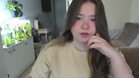 Snapshot of remirann_ chatting on 11/29/25, 09:56 Ann OF - remirann21 online show from 11/29/25, 09:56