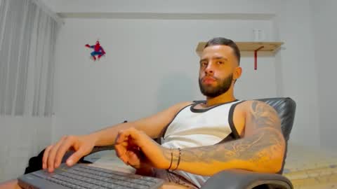 Rmy Steen online show from 11/08/25, 12:55