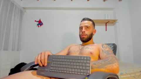 Rmy Steen online show from 11/12/25, 12:44