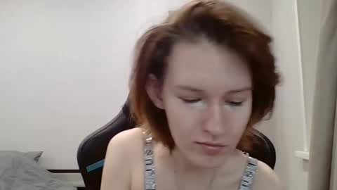 Snapshot of renaeblaski chatting on 01/18/26, 06:01 Claire online show from 01/18/26, 06:01