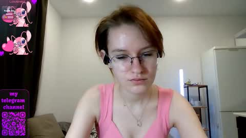 Snapshot of renaeblaski chatting on 03/03/26, 05:19 Claire online show from 03/03/26, 05:19