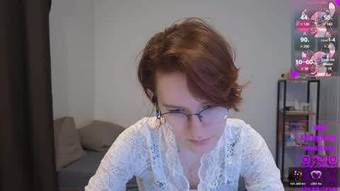 Snapshot of renaeblaski chatting on 04/05/26, 05:32 Claire online show from 04/05/26, 05:32