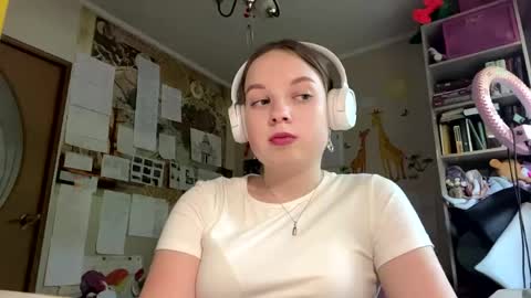 Annabel online show from 06/05/26, 11:27