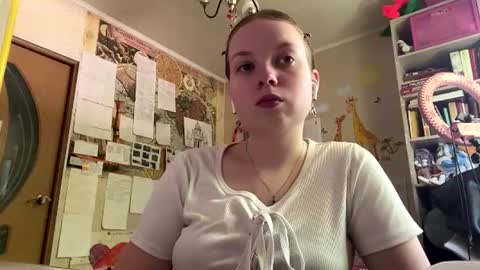 Annabel online show from 06/10/26, 07:18