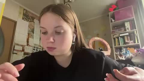 Annabel online show from 07/14/26, 10:21