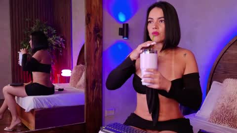 Renata online show from 06/06/26, 10:31