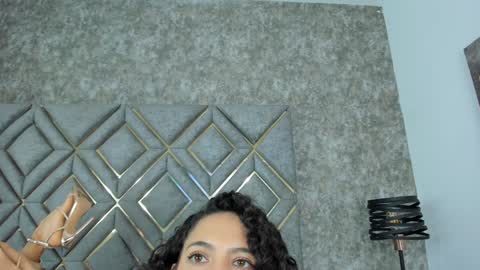 Renata 3 online show from 12/11/24, 02:33