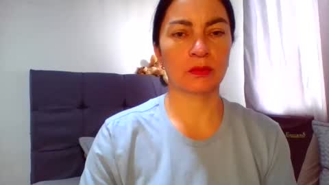 renata_hot1 online show from 06/05/26, 07:19