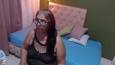 Snapshot of renata_milf_ chatting on 09/20/25, 11:55 renata_milf_ online show from 09/20/25, 11:55