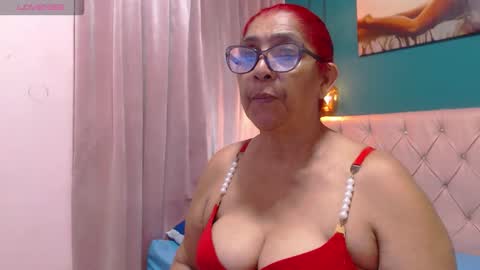 Snapshot of renata_milf_ chatting on 11/03/25, 11:55 renata_milf_ online show from 11/03/25, 11:55