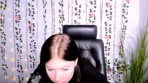 renata_sweety online show from 09/09/25, 06:02