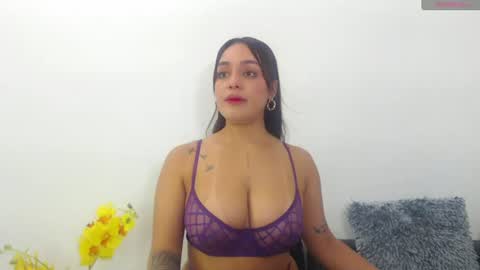 renatabrownn28 online show from 06/13/26, 03:04