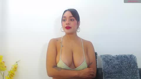 renatabrownn28 online show from 07/17/26, 08:54