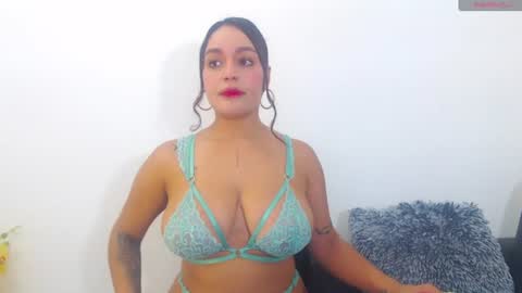 renatabrownn28 online show from 07/29/26, 10:46
