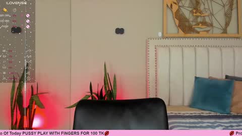      online show from 03/03/25, 03:09