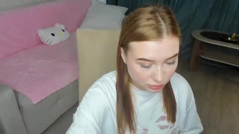 Snapshot of rendamower chatting on 06/04/26, 08:09 rendamower online show from 06/04/26, 08:09