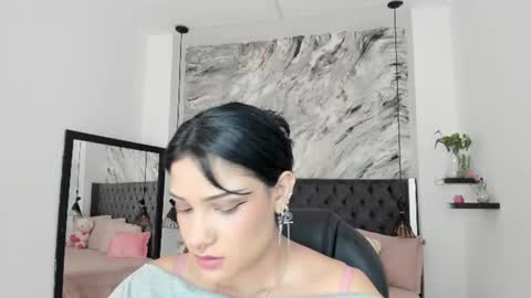 Snapshot of renee_shelby_ chatting on 06/10/26, 08:52 Renee Shelby online show from 06/10/26, 08:52
