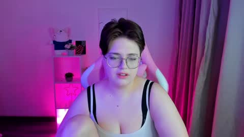 renee_turner online show from 12/26/24, 12:57