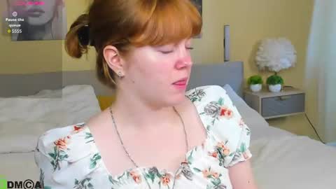 reneefoxy_ online show from 07/12/26, 12:56