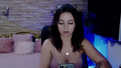 renesmesweet online show from 01/07/25, 03:02