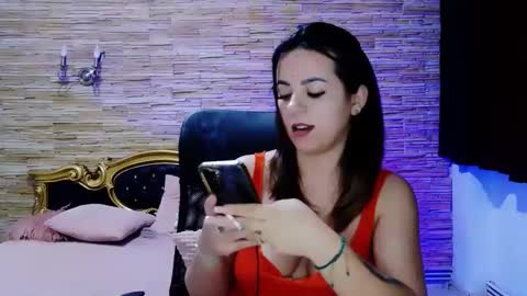 renesmesweet online show from 01/24/25, 12:10