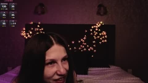 Snapshot of renettaschmeling chatting on 06/08/26, 01:28 Christina online show from 06/08/26, 01:28