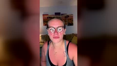 renimoonxo online show from 06/21/26, 12:13